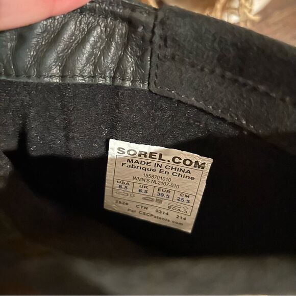 Sorel Slim Shortie Waterproof Boots Size 8.5 EUC - Picture 6 of 12